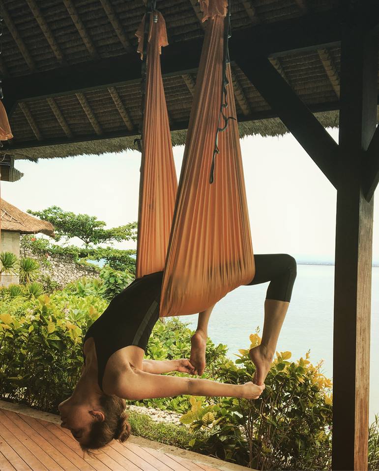 Unique yoga class in Bali are not hard to find – if you know where to look. Image: www.facebook.com/FourSeasonsResortsBali