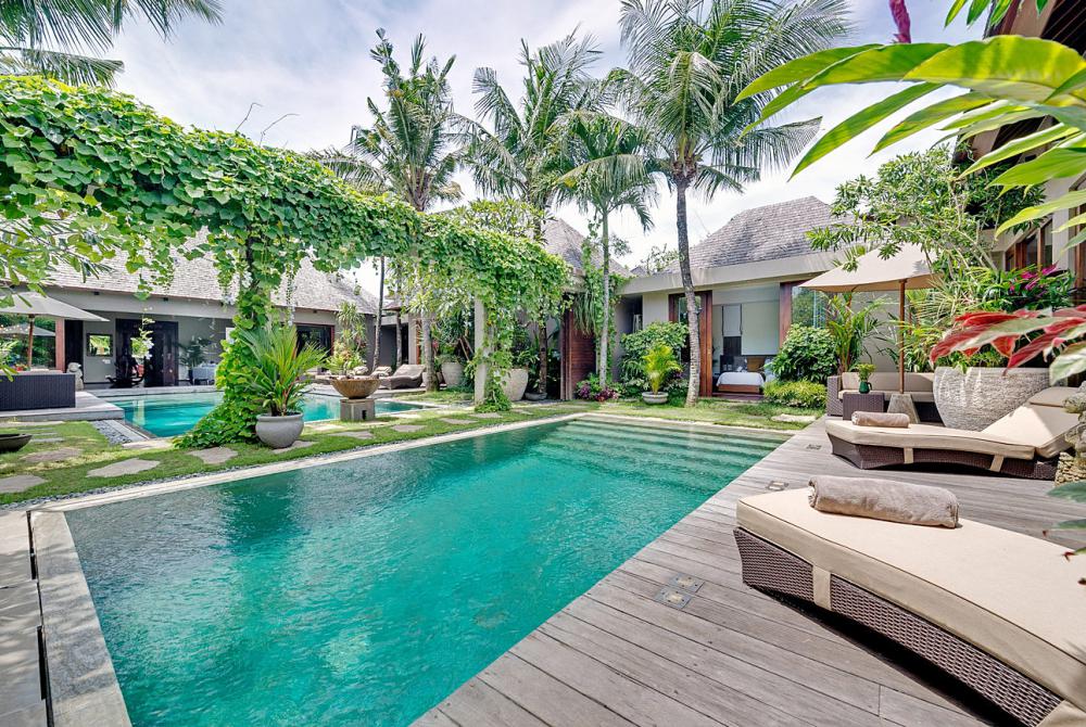 Bali beach holiday villas with a chef 