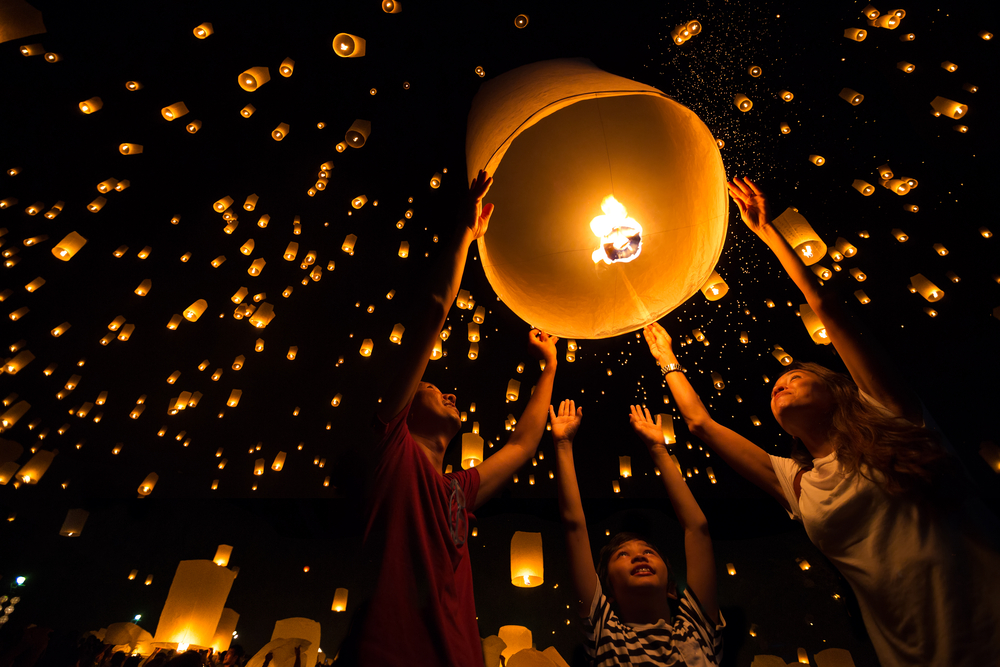 The Lantern Festivals are great for family vacations in Thailand!